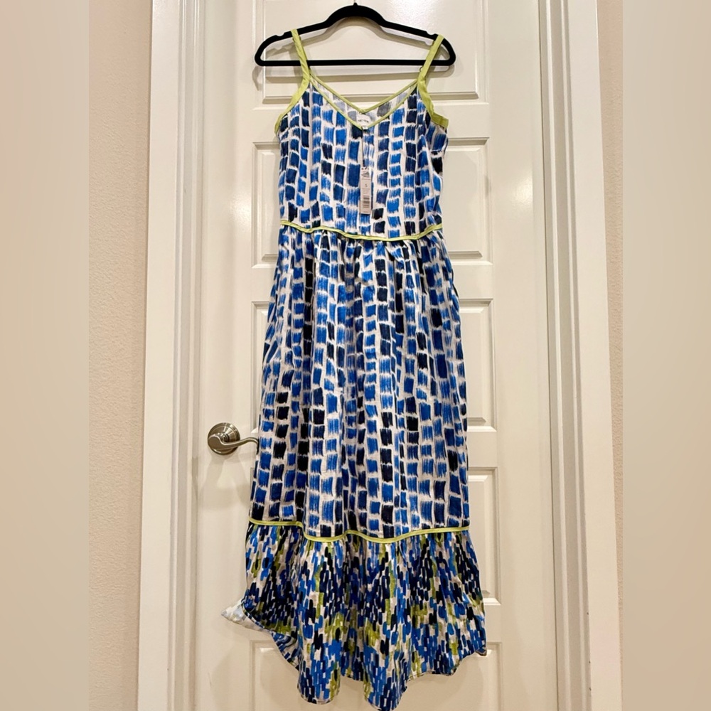 Nic+Zoe Blue and White Patterned Maxi Dress